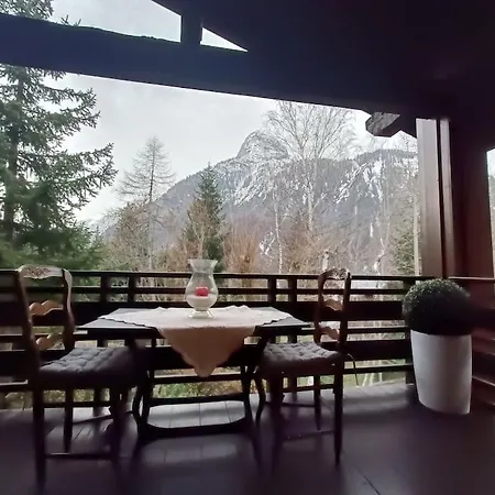 Ai Piedi Del Monte Bianco شقة *